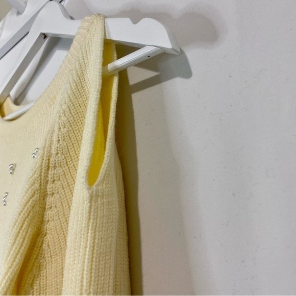 Chateauamour Women’s Apricot Ribbed Bead Cluster Cutout Shoulder Sweater Cream - Picture 7 of 7